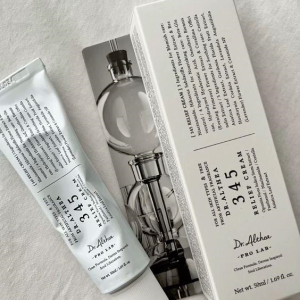 کرم مرطوب کننده و ترمیم کننده دکتر آلتیا 345 (Dr. Althea 345 Relief Cream)